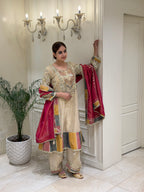 Noor-e-Farshi Dastaan