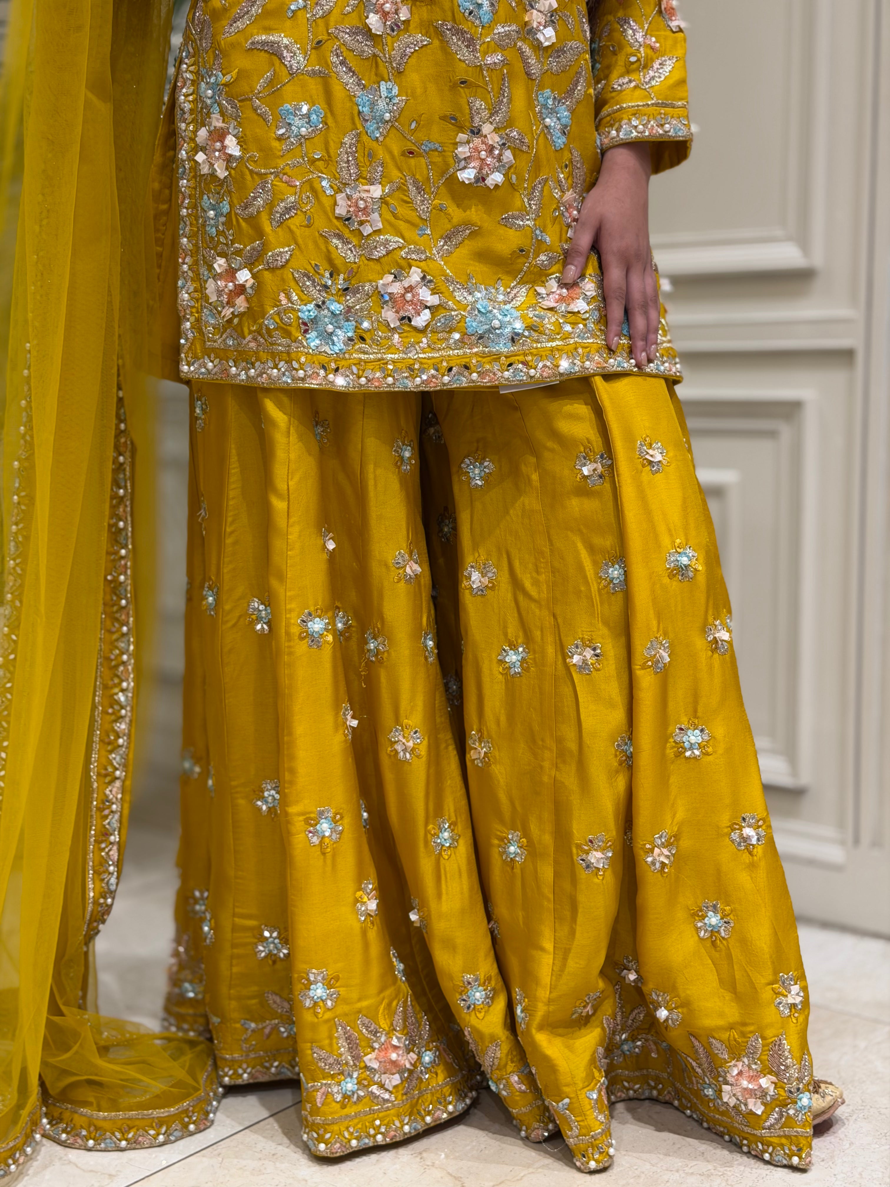 Noor-e-Gulnaar Sharara Set
