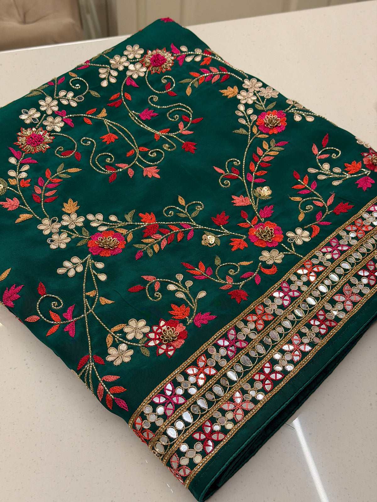 Noor-e-Gulbahar Suit Set
