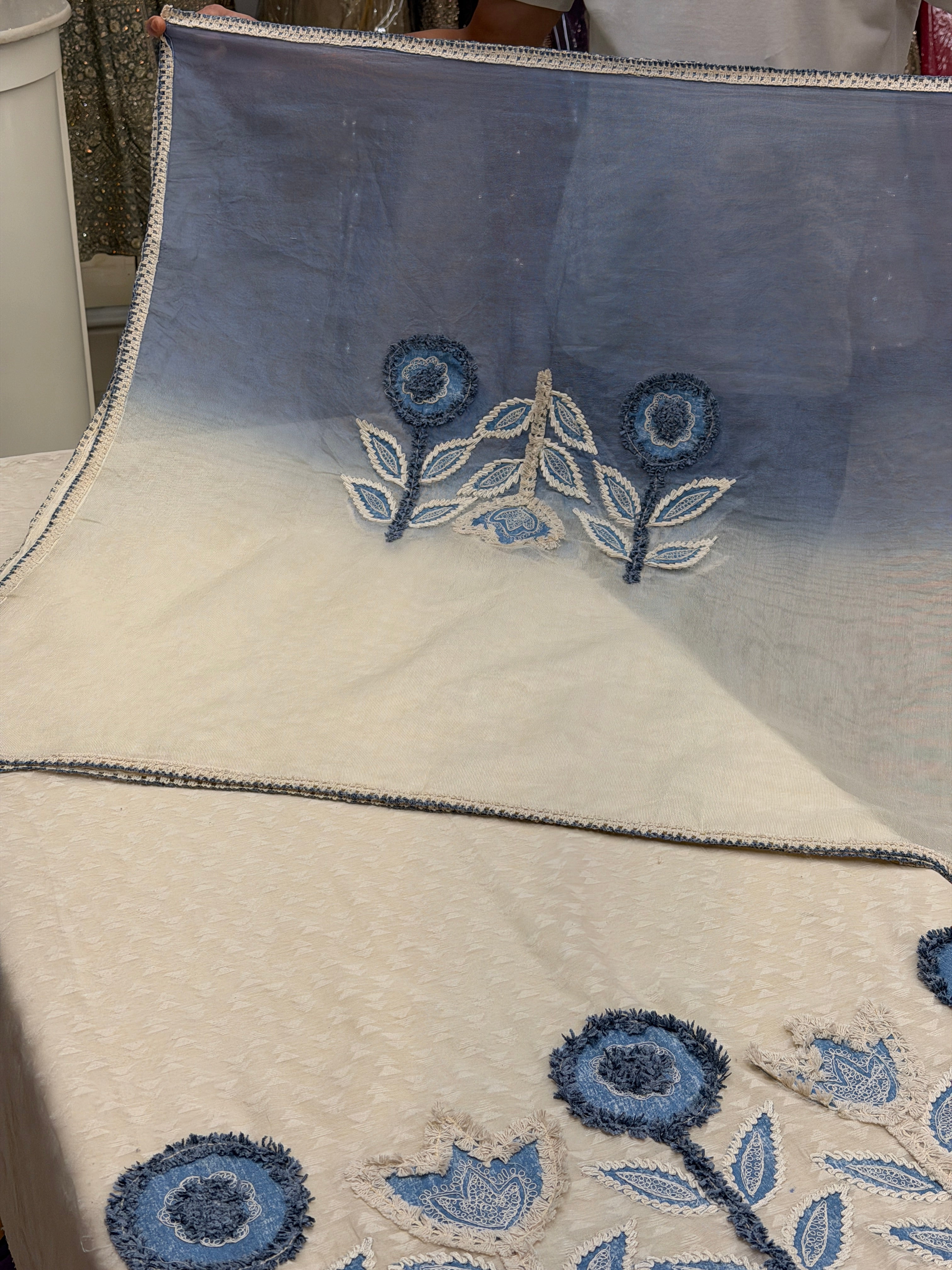 Noor-e-Gulbano Appliqué Suit Set