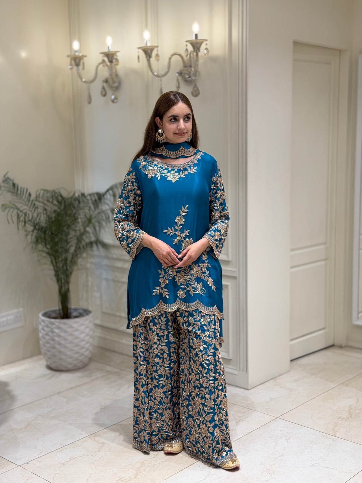 Noor-e-Firoza Chinon Suit Set