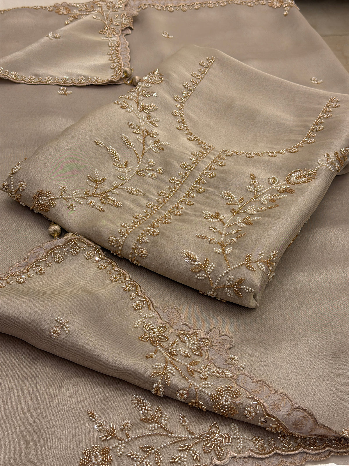 NOOR LUXURY TISSUE SUIT