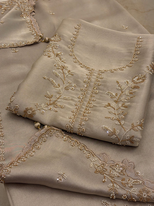 NOOR LUXURY TISSUE SUIT