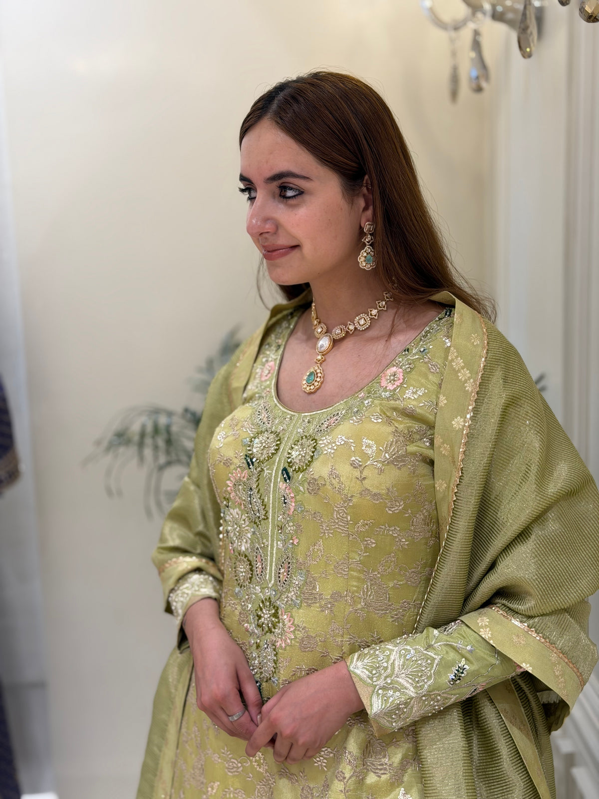 Noor-e-Zamrud Sharara Set