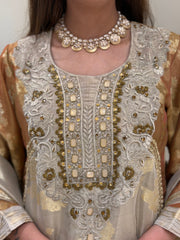 Noor-e-Raahat A-Line Suit Set