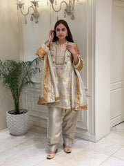 Noor-e-Raahat A-Line Suit Set