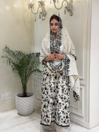 Noor-e-Meherbaan Suit Set