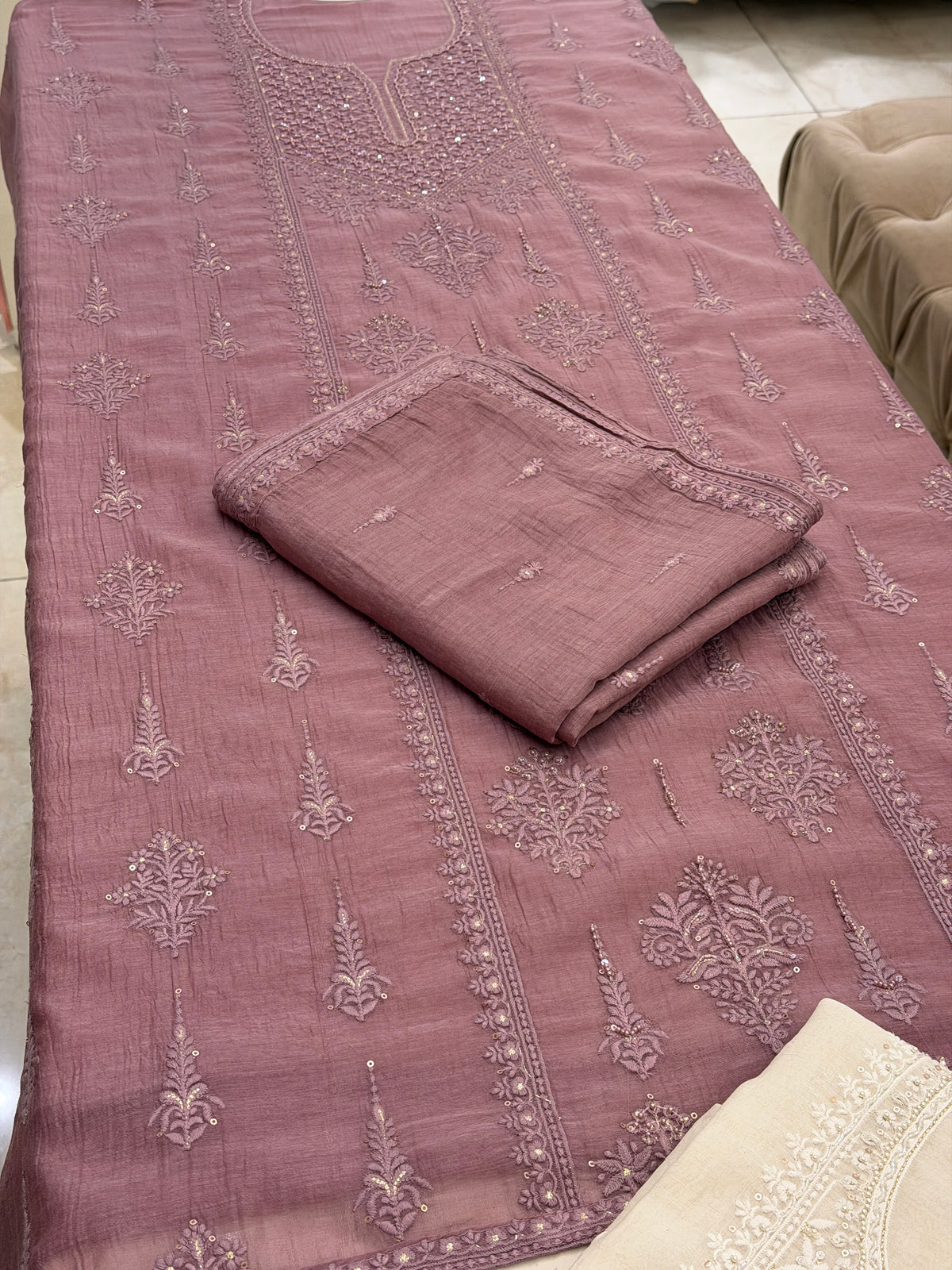 Noor-e-Meher Chikankari Suit Set