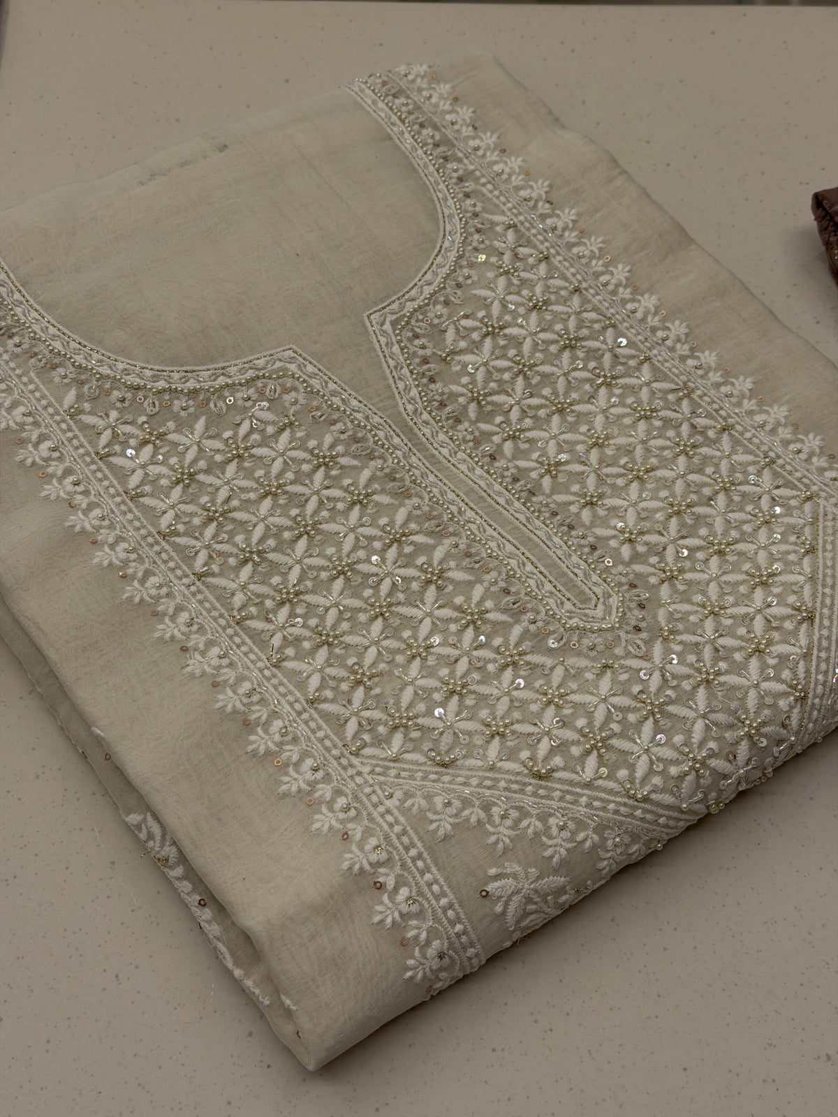Noor-e-Meher Chikankari Suit Set