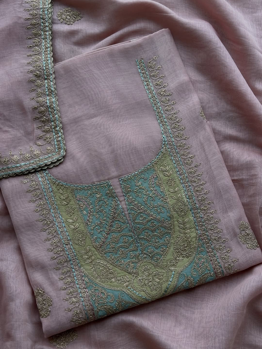Pastel Noor Handcrafted Luxury Suit Set