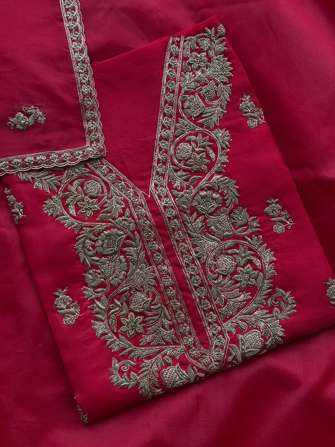 Gulnaar Antique Dabka Organza Silk Suit Set