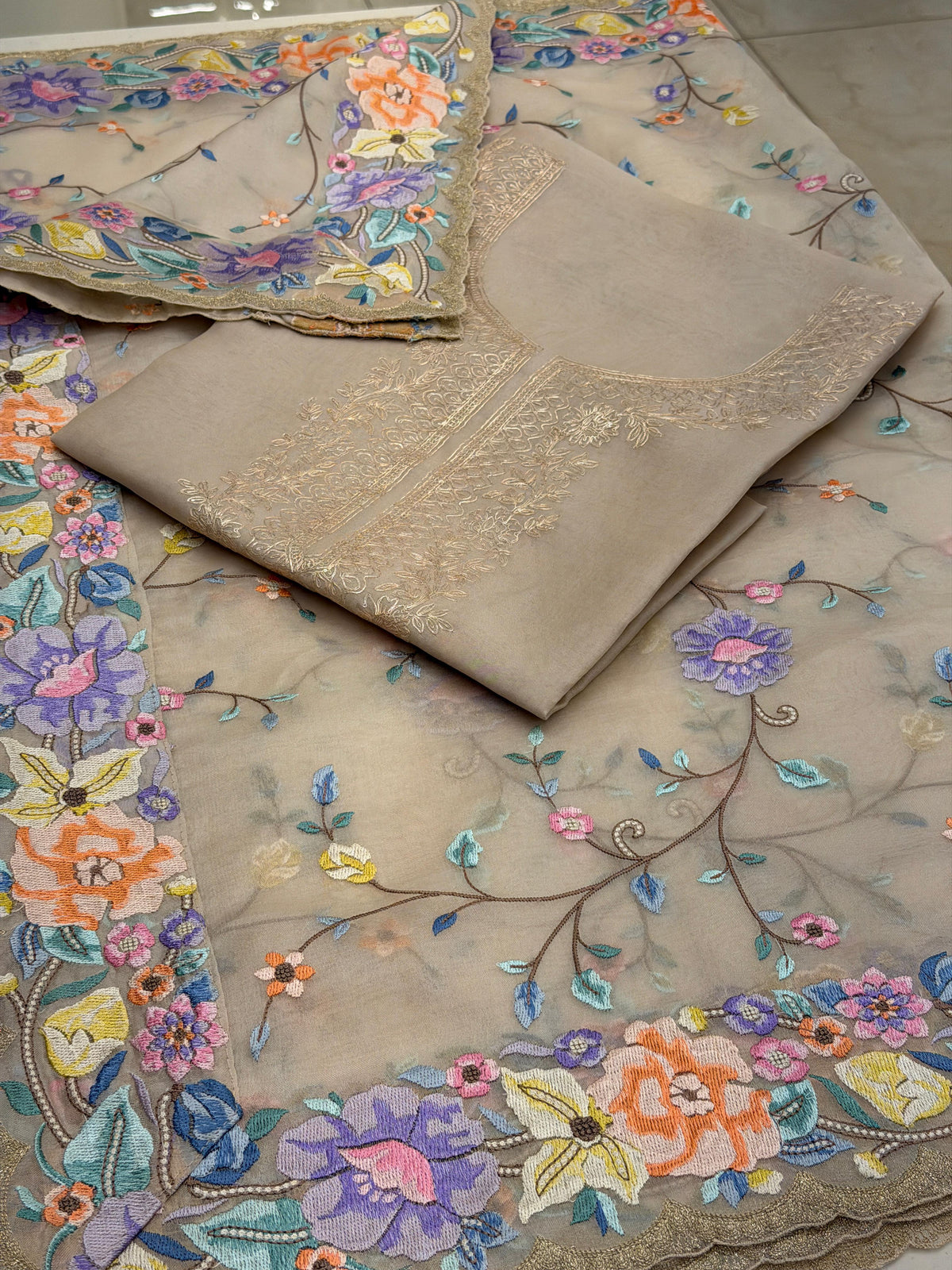 Ivory Parsi Bloom – Pure Organza Embroidered Suit