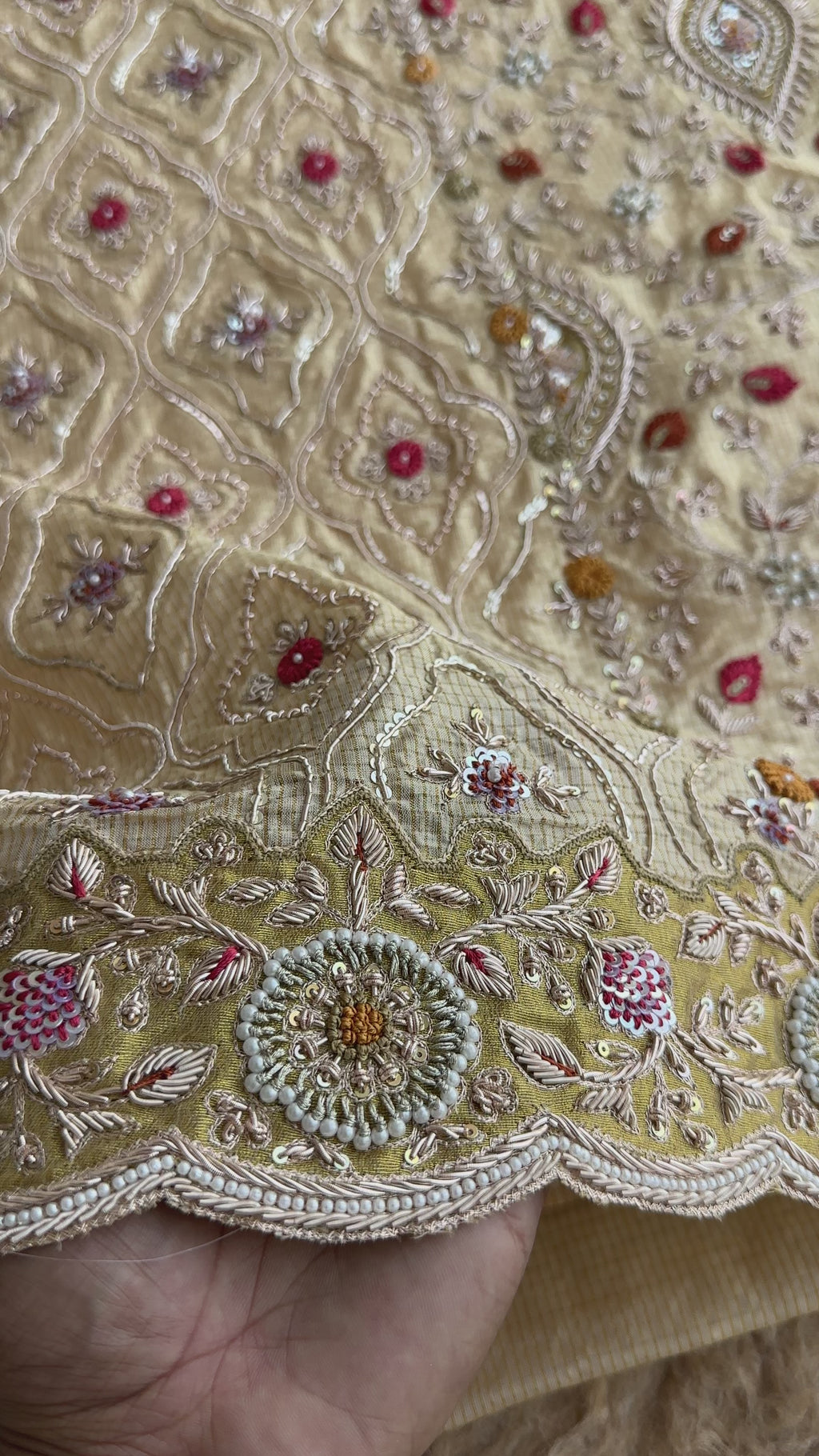 Ivory Noor Royale