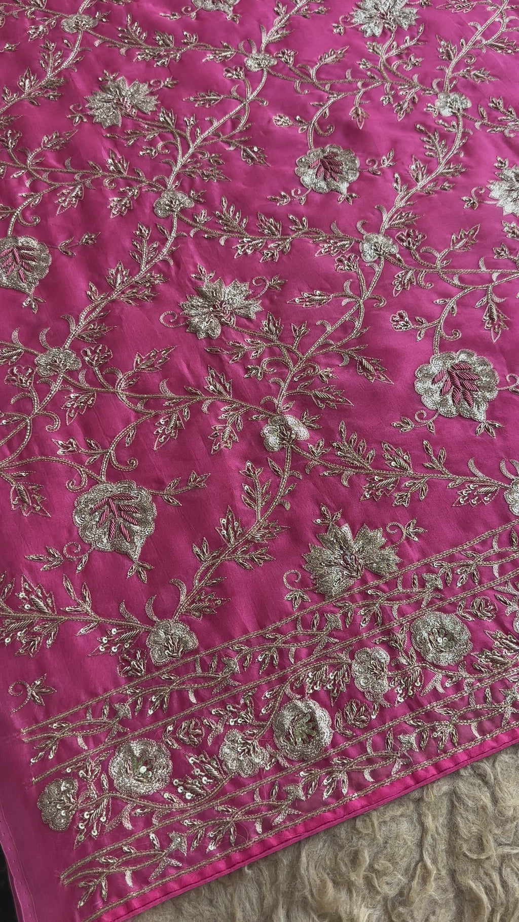 Noor-e-Pink Petals